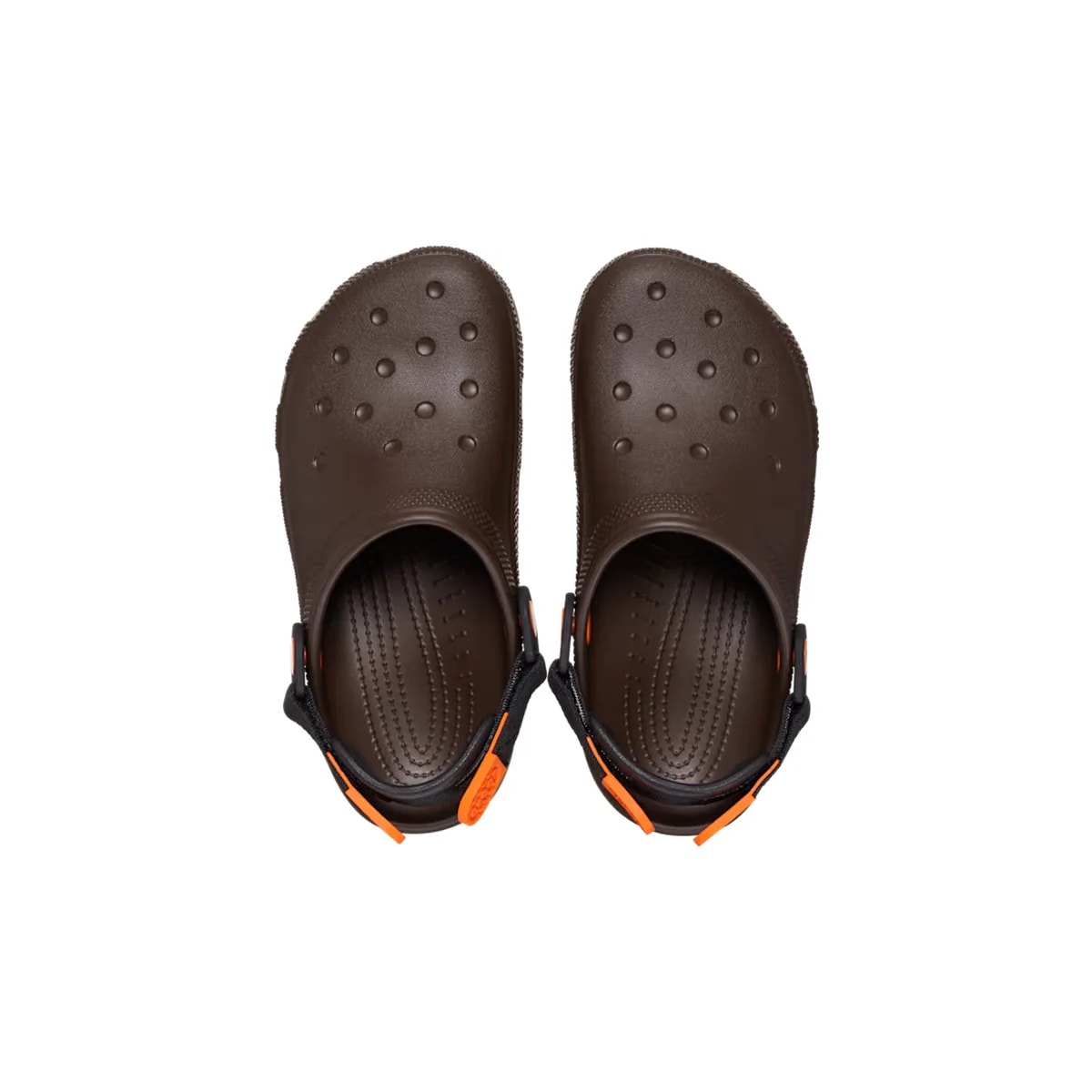 crocs-gallery-color:coffee; color:Coffee; alt:ALT120; file:209952_21Q-ALT120