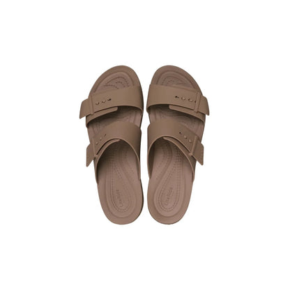 crocs-gallery-color:latte; color:Latte; alt:ALT120; file:211215_2Q9-ALT120
