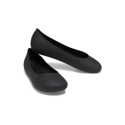 crocs-gallery-color:black; color:Black; alt:ALT110; file:209384_001-ALT110