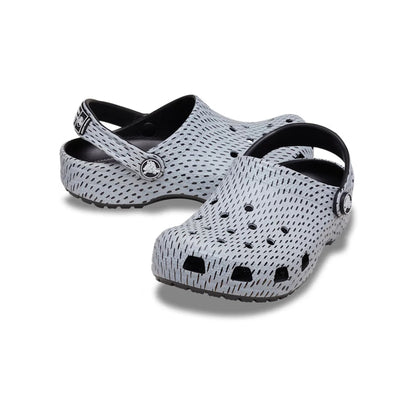 crocs-gallery-color:black; color:Black; alt:ALT110; file:212927_001-ALT110