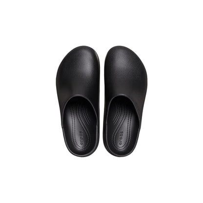 crocs-gallery-color:black; color:Black; alt:ALT120; file:209869_001-ALT120