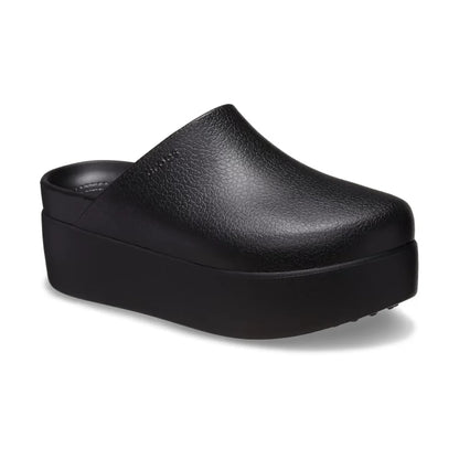 crocs-gallery-color:black; color:Black; alt:ALT140; file:209869_001-ALT140