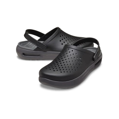 crocs-gallery-color:black; color:Black; alt:ALT110; file:209964_001-ALT110