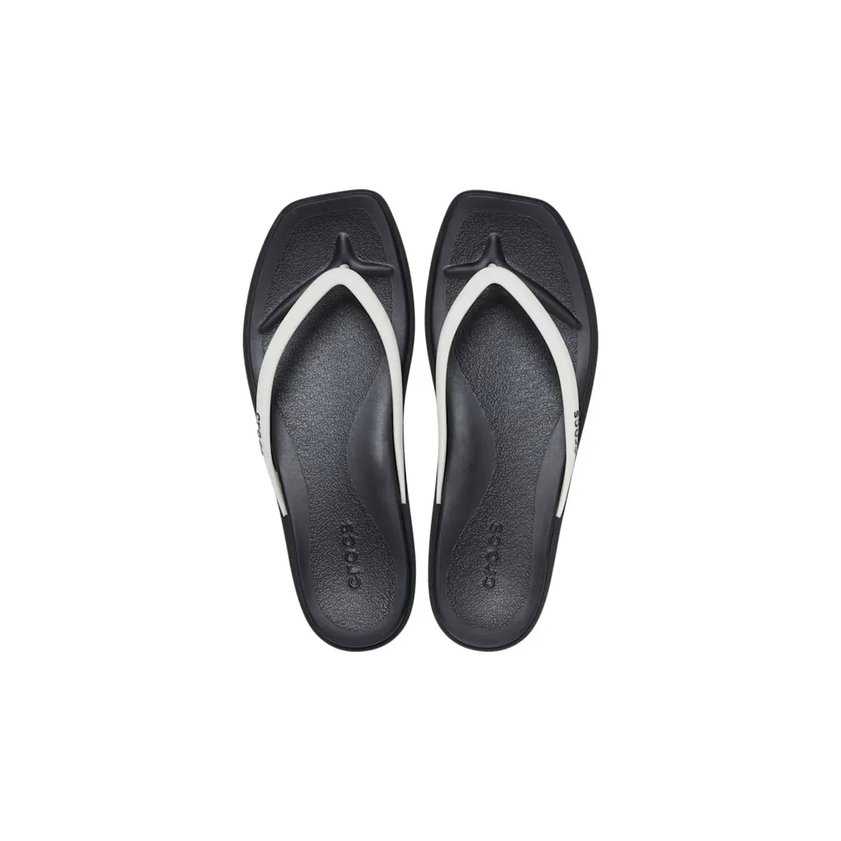 crocs-gallery-color:black/chalk; color:Black/Chalk; alt:ALT100; file:213323_0O5-ALT100