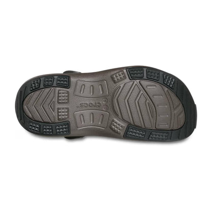 crocs-gallery-color:espresso; color:Espresso; alt:ALT130; file:212809_206-ALT130
