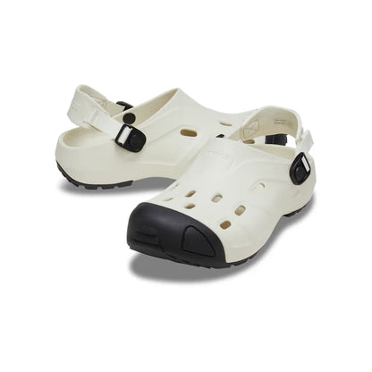 crocs-gallery-color:summit white; color:Summit White; alt:ALT110; file:212809_2MD-ALT110